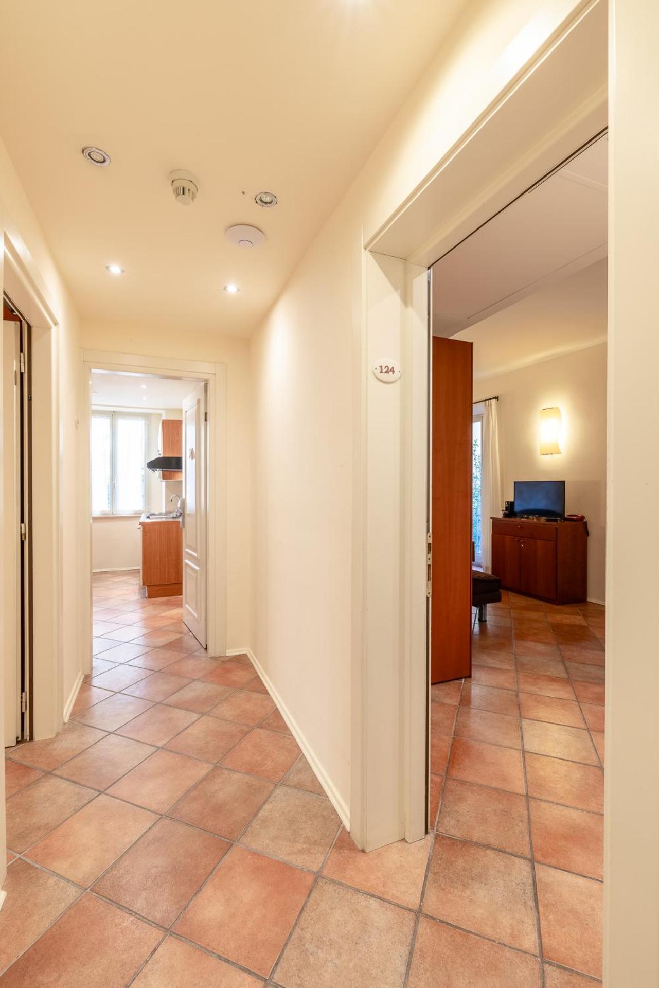 Residence Villa Firenze Аласио Екстериор снимка