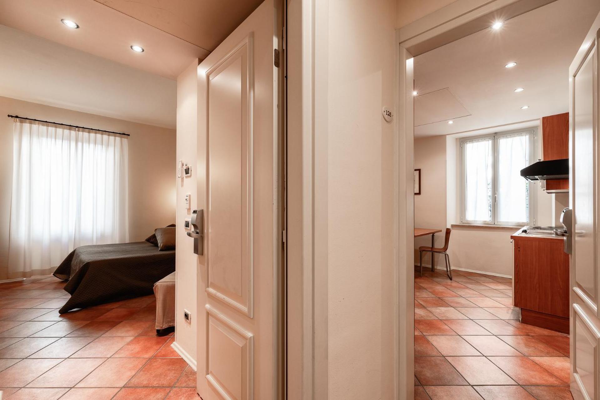 Residence Villa Firenze Аласио Екстериор снимка