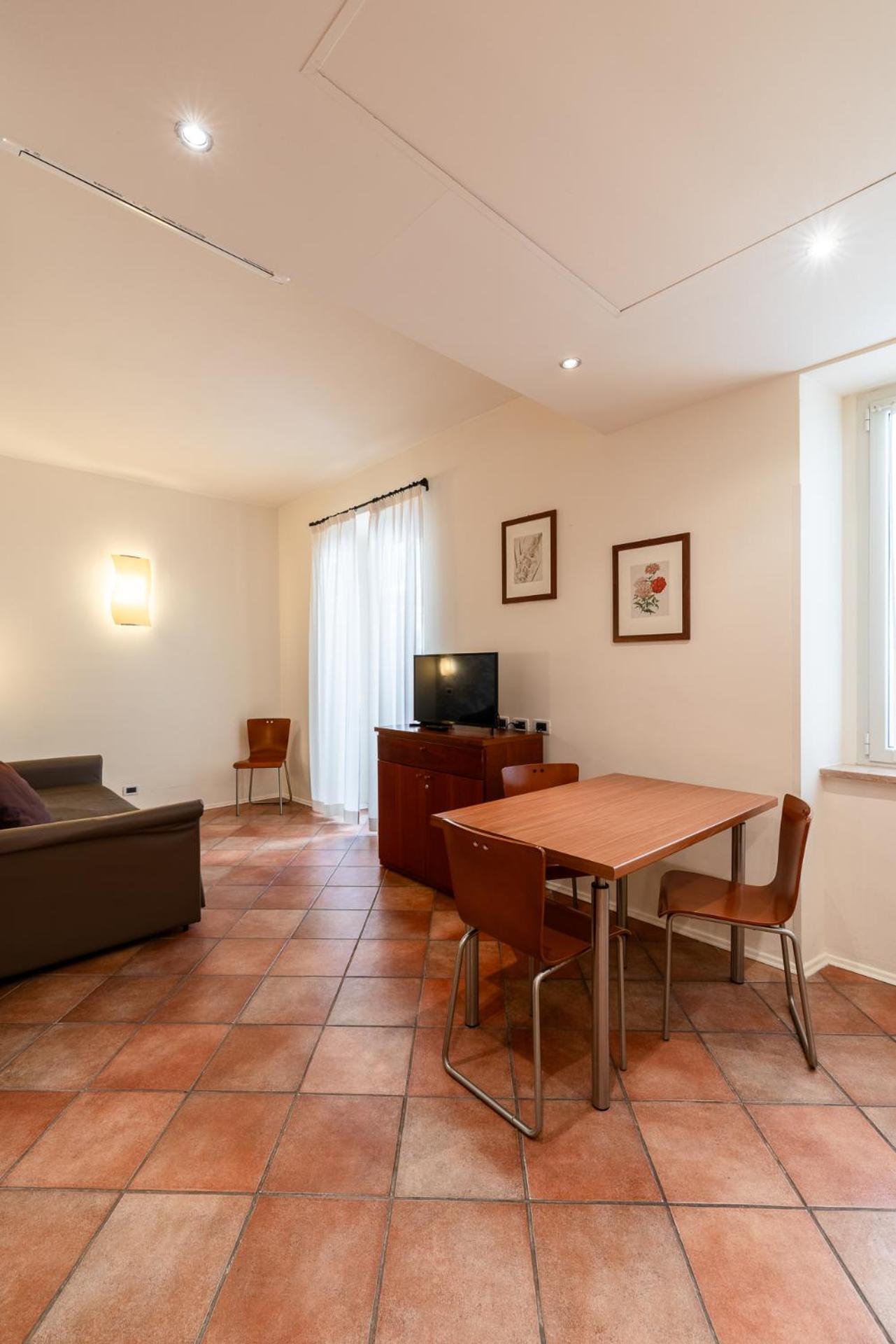Residence Villa Firenze Аласио Екстериор снимка