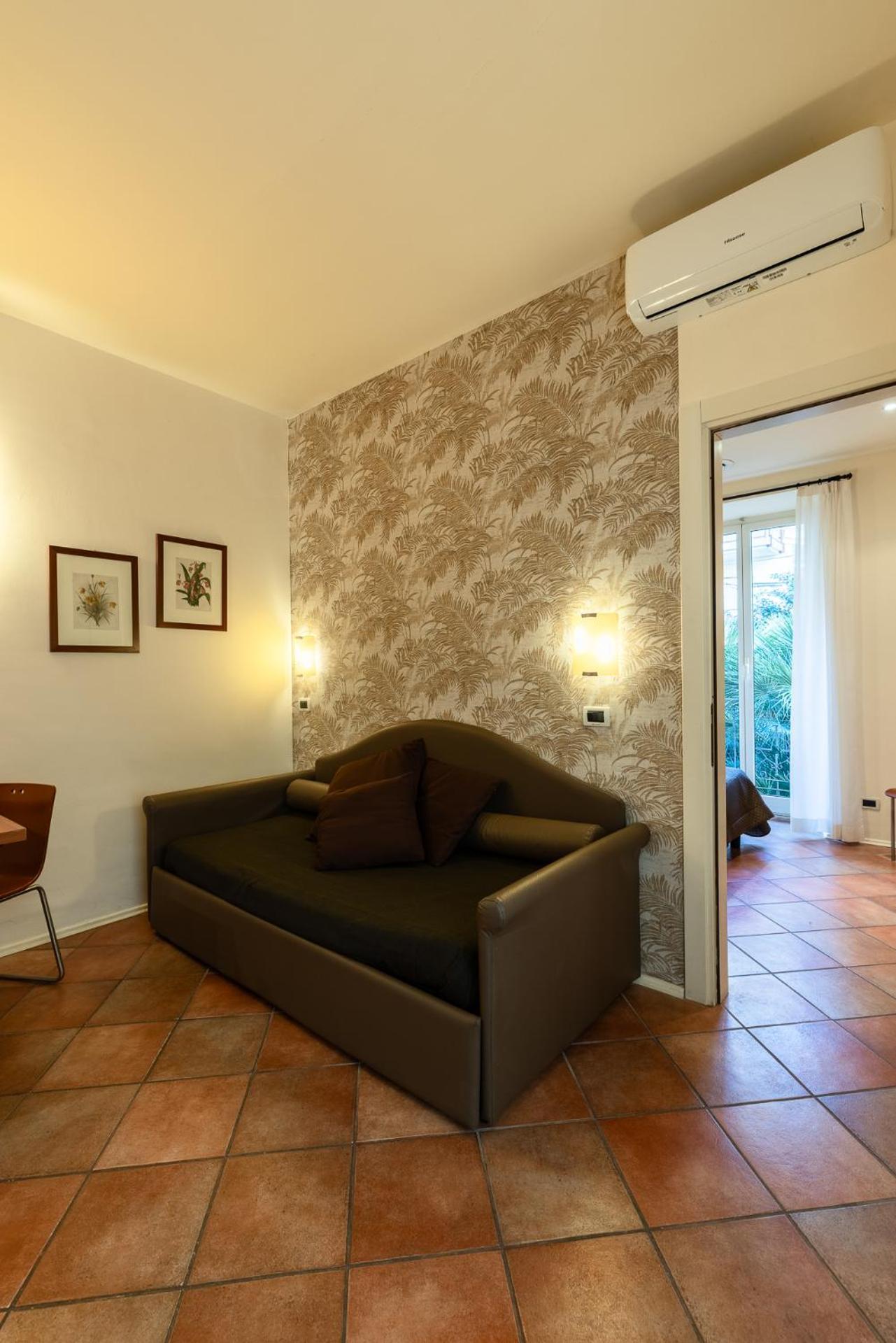 Residence Villa Firenze Аласио Екстериор снимка