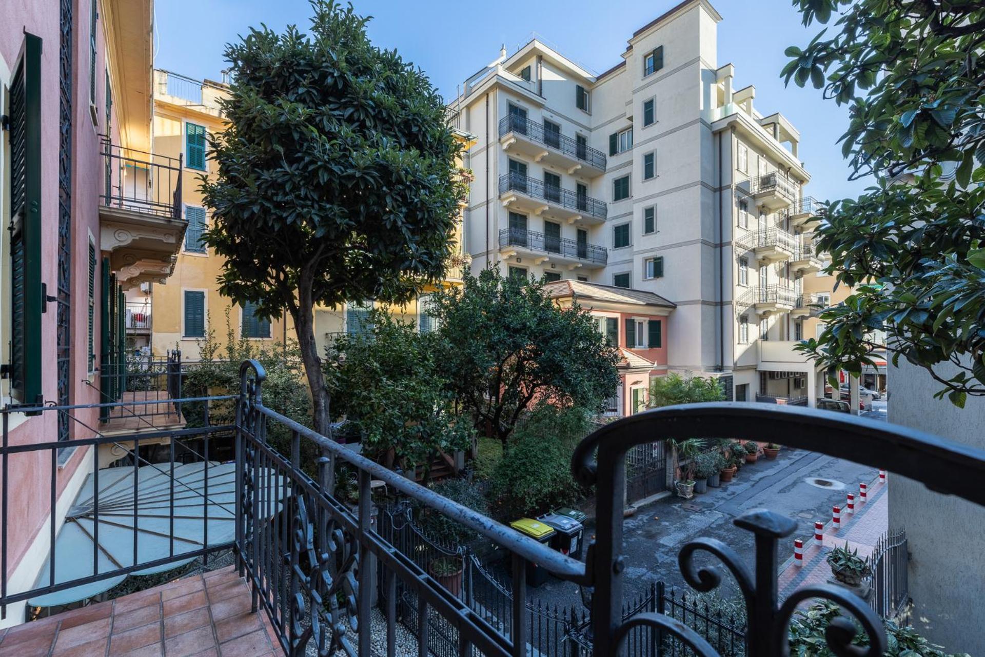 Residence Villa Firenze Аласио Екстериор снимка